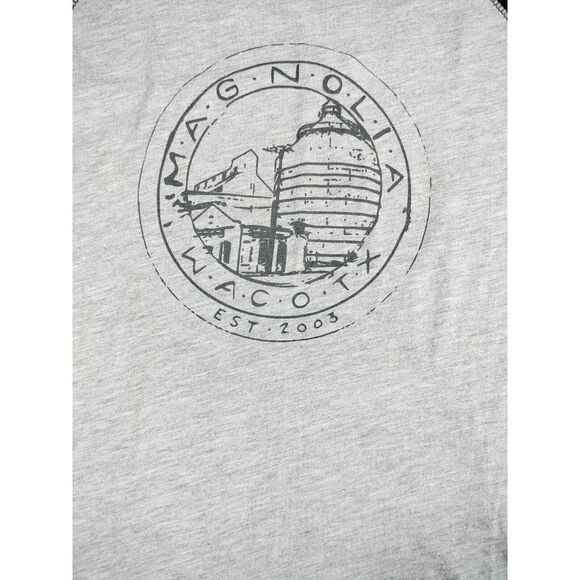 Magnolia T‎ Shirt Youth Unisex Med Gray Waco TX Chip Joanna Gaines Fixer Upper - Picture 1 of 8